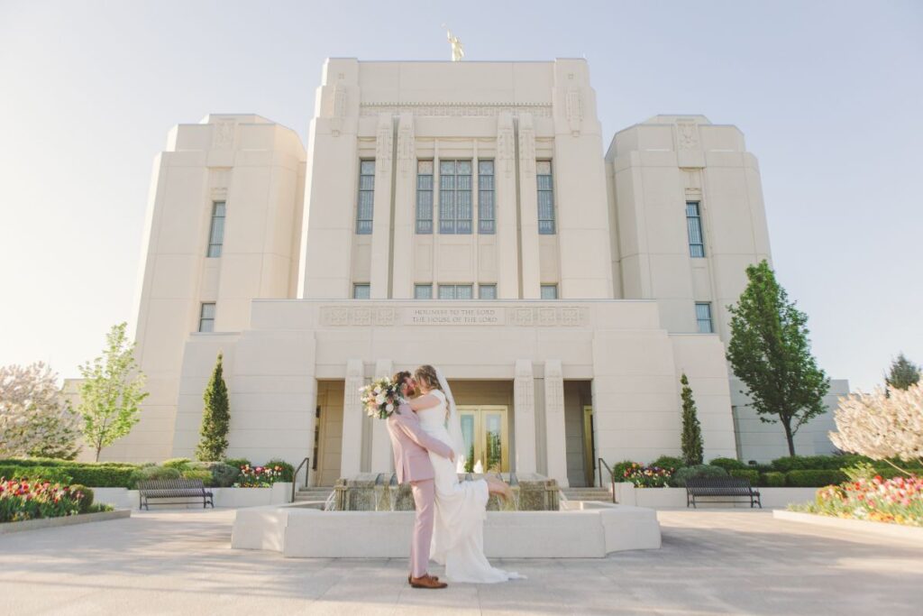 Meridian Idaho LDS Temple Wedding Photographer
